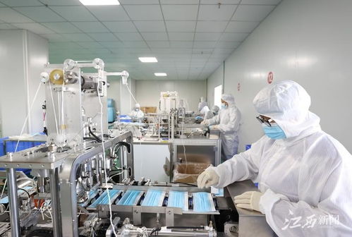 鉛山縣 開足馬力生產(chǎn)防疫物資 圖